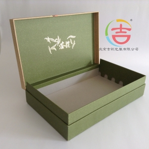 大氣的綠茶包裝盒